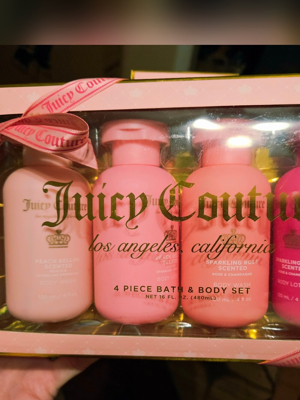 Juicy Couture 4pc Body Wash & Lotion Bundle - Picture 6 of 9
